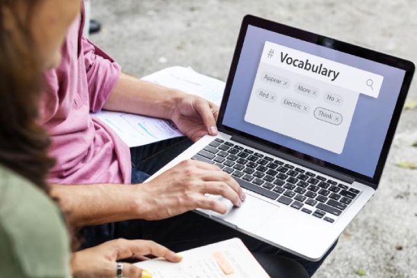 Cách Học Từ Vựng IELTS - Cách Đánh Bật Những Khó Khăn Khi Học