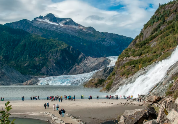 Top 5 Best Cold-Weather Vacation Spots - Just Web World