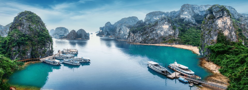 Vietnam Family Packages At Best Price @ ₹29,400/-PP