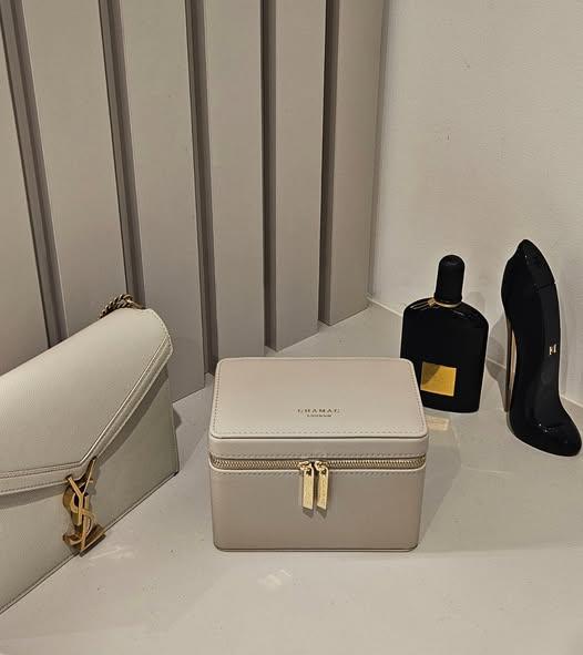 The Importance Of Purchasing Jewelry Box Right Away | APSense.com