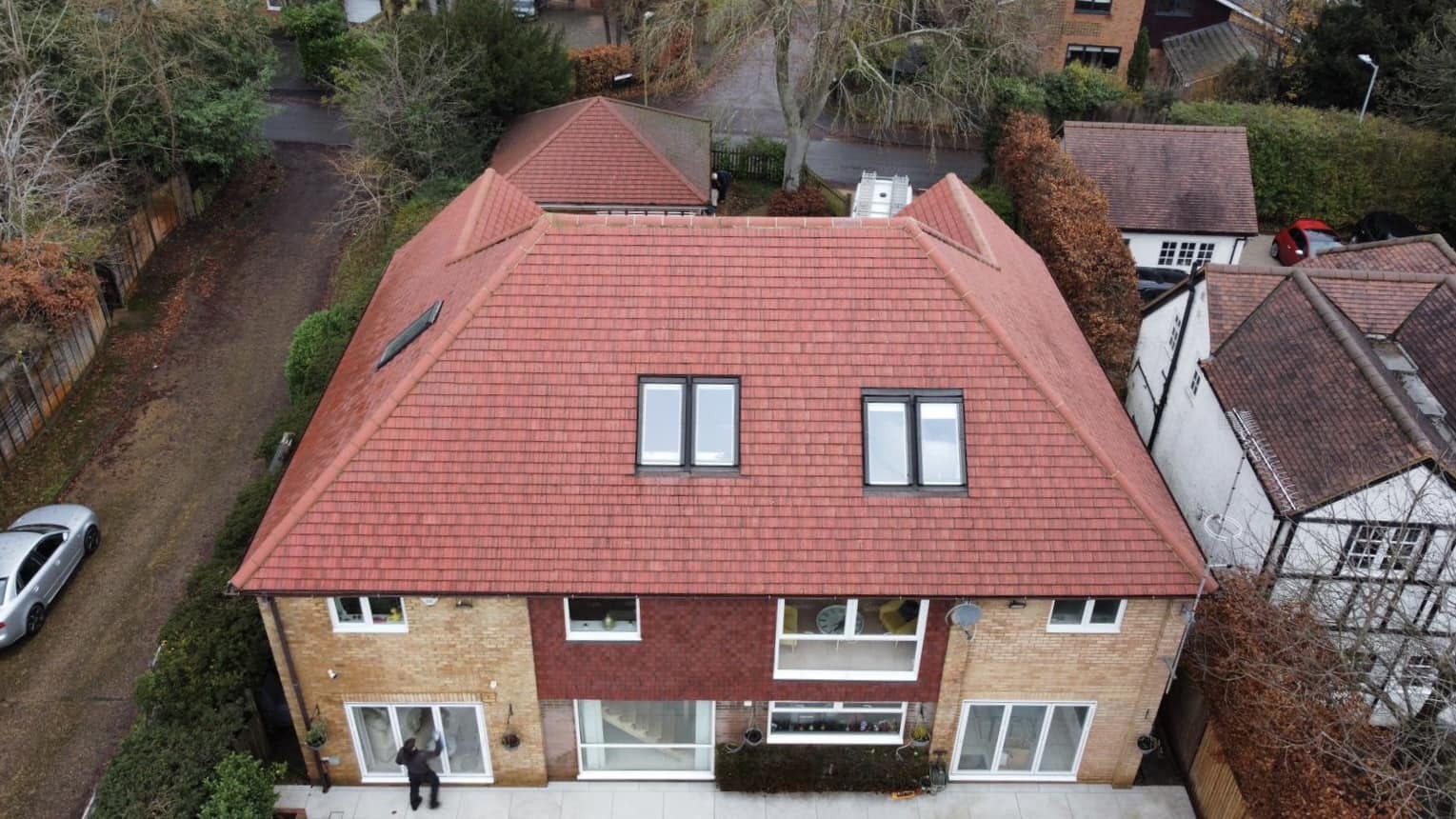 Roof Cleaning Warning Signs for UK Homes & Businesses